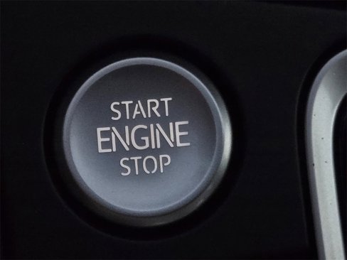 Used 2020 Volkswagen Jetta R-Line image 28
