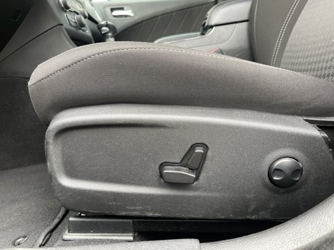 Used 2023 Dodge Charger SXT image 16
