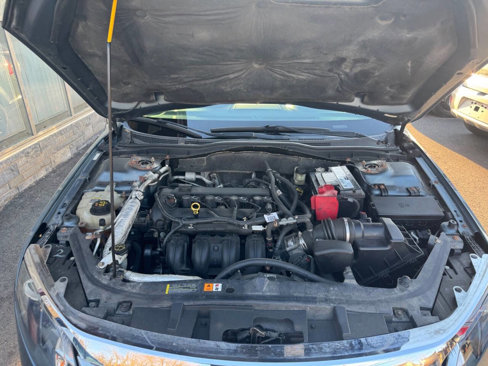 Used 2012 Ford Fusion SE image 8