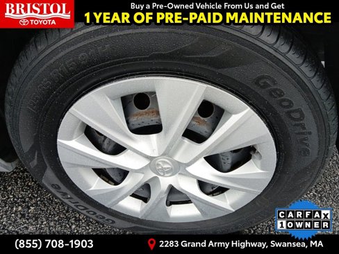 Used 2015 Toyota Corolla L image 12