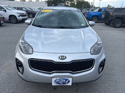 Used 2019 Kia Sportage LX image 2