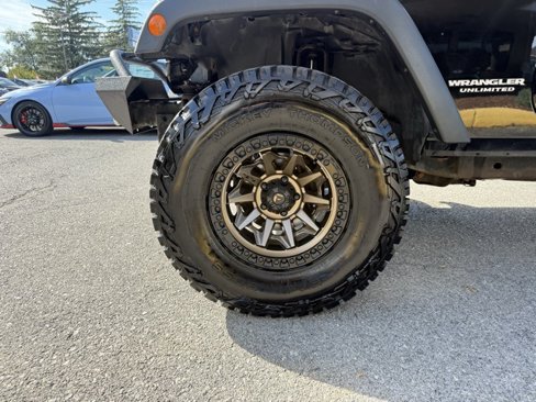 Used 2013 Jeep Wrangler Unlimited Sport image 9