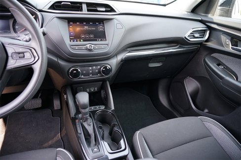 Used 2021 Chevrolet TrailBlazer LT w/ Driver Confidence Package image 21