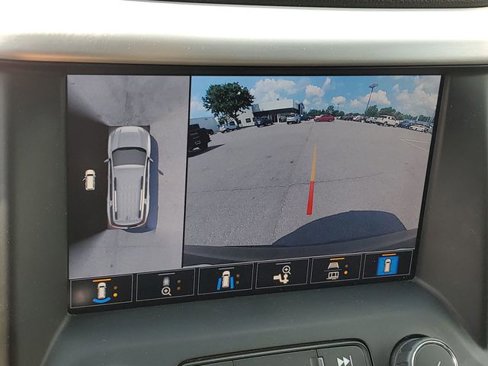 Certified 2021 GMC Acadia SLT w/ Elevation Edition image 17