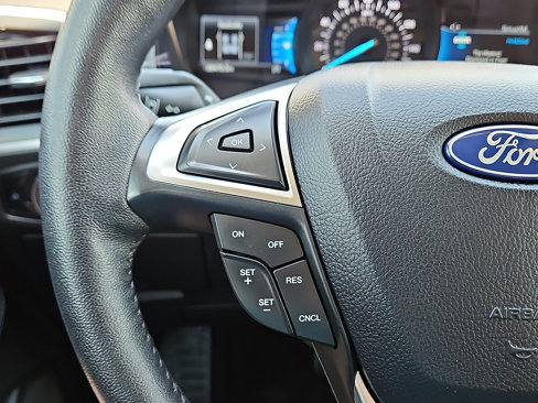 Used 2024 Ford Edge SEL image 17