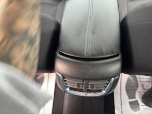 Used 2024 Chevrolet Malibu LT image 14