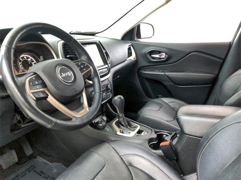 Used 2016 Jeep Cherokee Limited w/ Luxury Group image 25