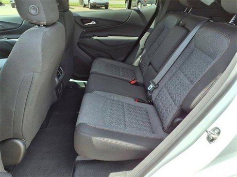 Used 2023 Chevrolet Equinox LT image 23
