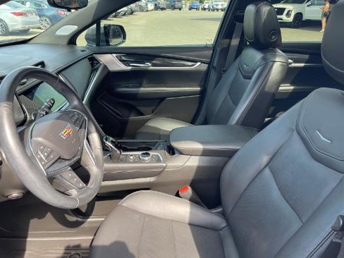 Used 2021 Cadillac XT5 Premium Luxury image 11