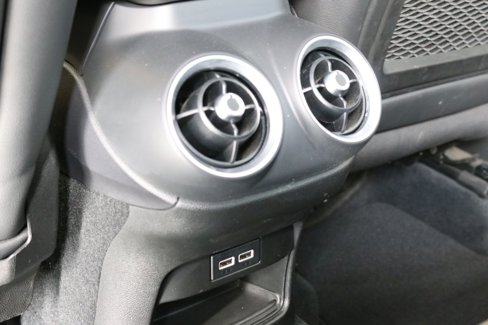 Used 2018 Alfa Romeo Stelvio AWD image 23