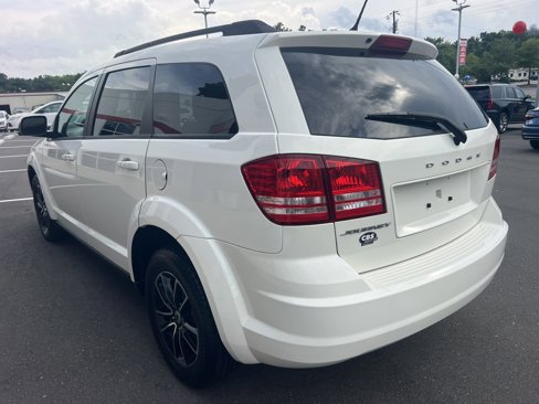 Used 2018 Dodge Journey SE w/ Blacktop Package image 7