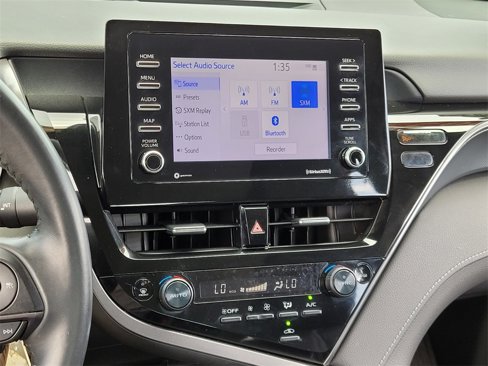 Used 2023 Toyota Camry SE image 20