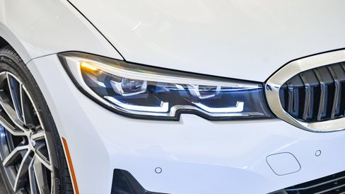 Used 2021 BMW 330i Sedan w/ Premium Package image 8