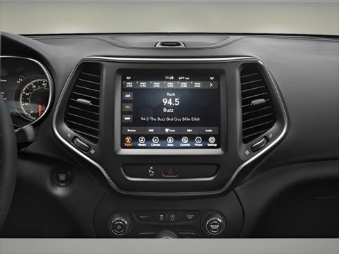 Used 2019 Jeep Cherokee Trailhawk image 10