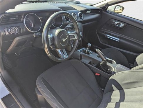Used 2018 Ford Mustang Coupe image 9