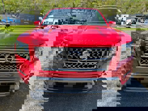 Used 2022 Nissan Frontier SV image 6