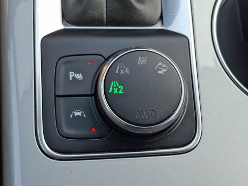 Used 2022 Chevrolet Blazer LT image 28