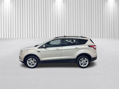 Used 2018 Ford Escape SEL image 10