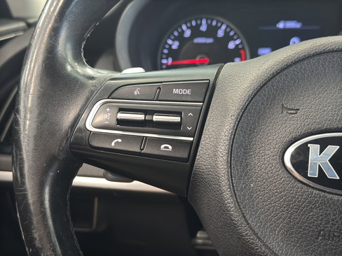 Used 2018 Kia Stinger image 18
