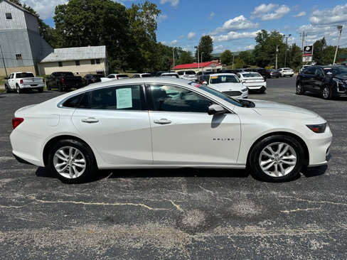 Used 2017 Chevrolet Malibu LT image 6