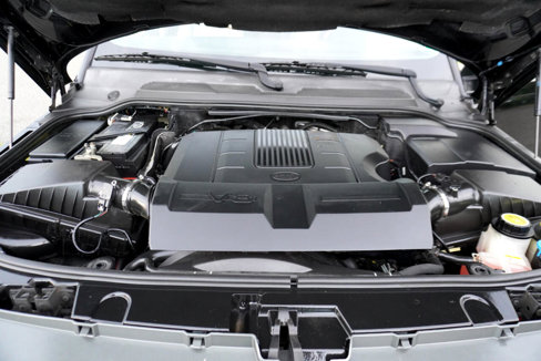 Used 2011 Land Rover Range Rover Sport HSE image 30