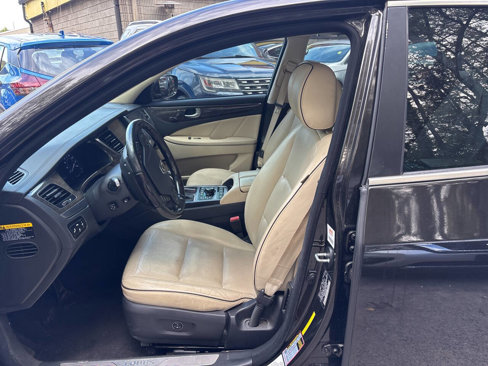Used 2014 Hyundai Equus Signature image 8