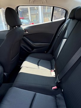Used 2014 MAZDA MAZDA3 i Sport image 11