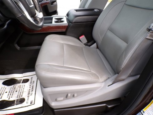 Used 2016 GMC Sierra 2500 SLT w/ Duramax Plus Package image 27