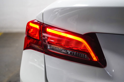 Used 2015 Acura TLX V6 w/ Technology Package image 13
