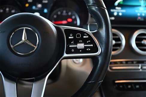 Used 2020 Mercedes-Benz GLC 300 4MATIC image 34