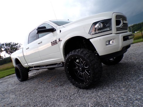 Used 2018 RAM 2500 Laramie w/ Sport Appearance Group image 36