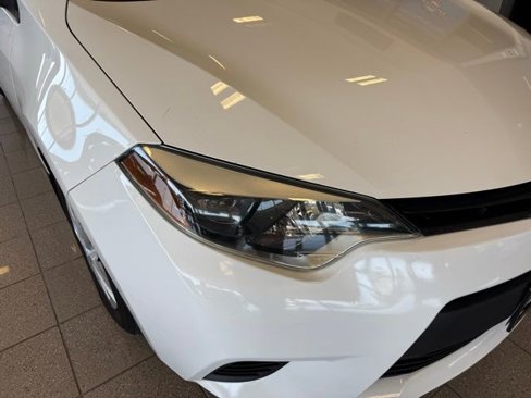 Used 2015 Toyota Corolla L image 9