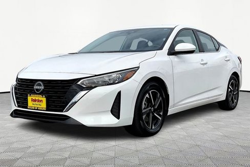 Used 2024 Nissan Sentra SV image 2