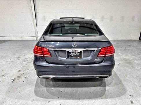 Used 2014 Mercedes-Benz E 350 Sedan image 21