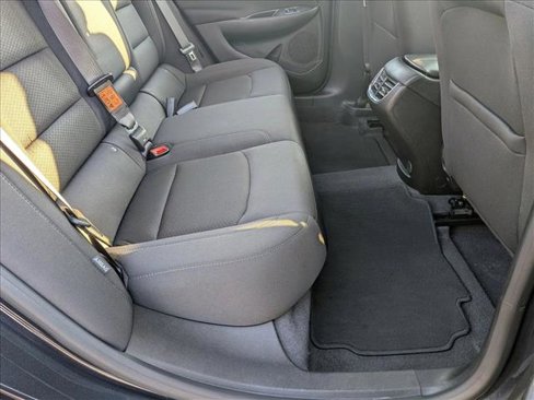 Used 2023 Chevrolet Malibu LT image 20