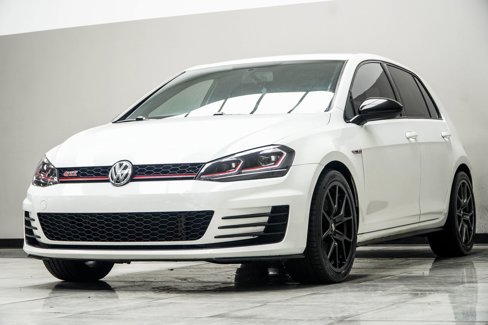 Used 2017 Volkswagen GTI Sport image 8
