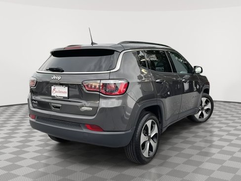 Used 2020 Jeep Compass Latitude w/ Popular Equipment Group image 5