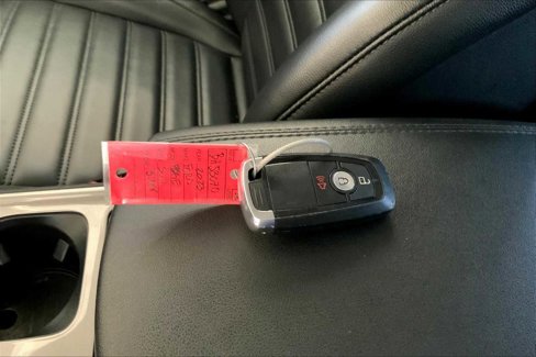 Certified 2023 Ford Edge SEL image 13