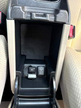 Used 2013 Honda Civic Hybrid Sedan image 38