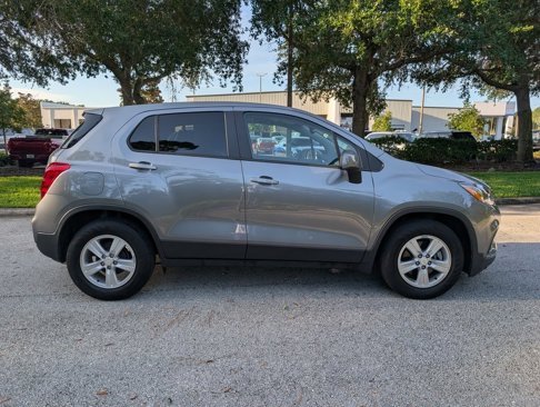 Used 2020 Chevrolet Trax LS w/ Tint and Cruise Package image 10