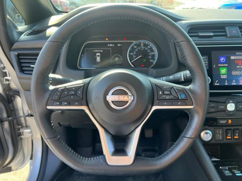 Used 2024 Nissan Leaf SV Plus image 11