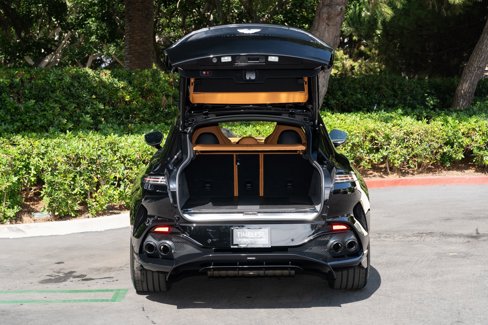 Used 2025 Aston Martin DBX 707 image 7