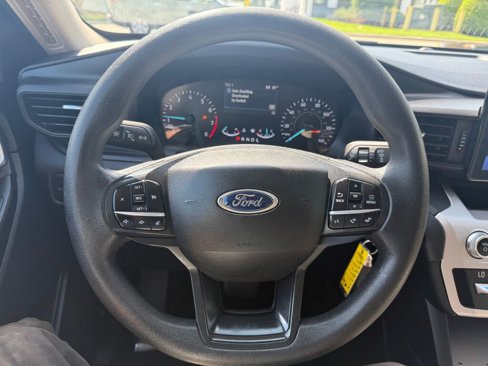 Used 2021 Ford Explorer 4WD w/ Class III Trailer Tow Package image 13