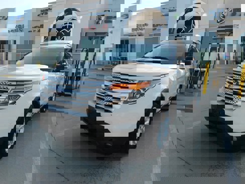 Used 2012 Ford Explorer XLT image 5