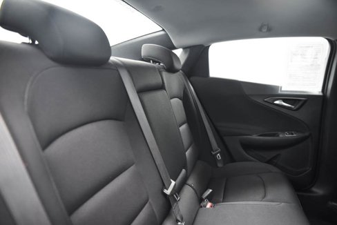 Used 2020 Chevrolet Malibu LT image 14
