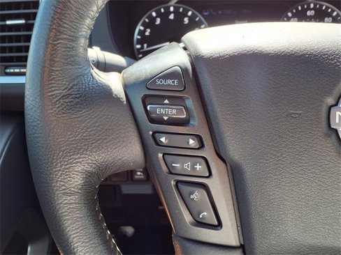 Used 2022 Nissan Frontier SV image 15