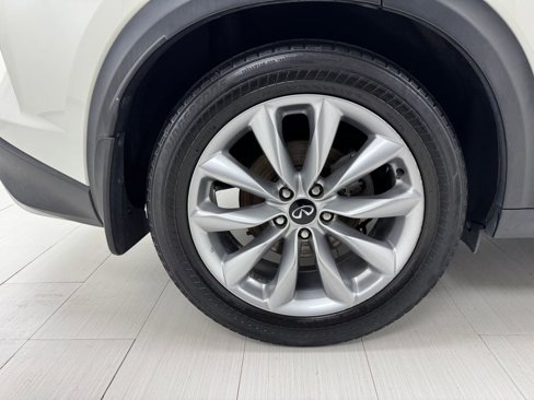 Used 2020 INFINITI QX50 Luxe w/ Navigation Package image 39