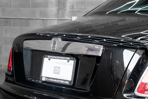 Used 2016 Rolls-Royce Ghost image 39