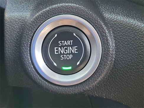 Certified 2021 Chevrolet TrailBlazer RS w/ Technology Package image 12
