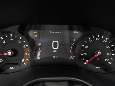 New 2025 Jeep Compass Limited image 33